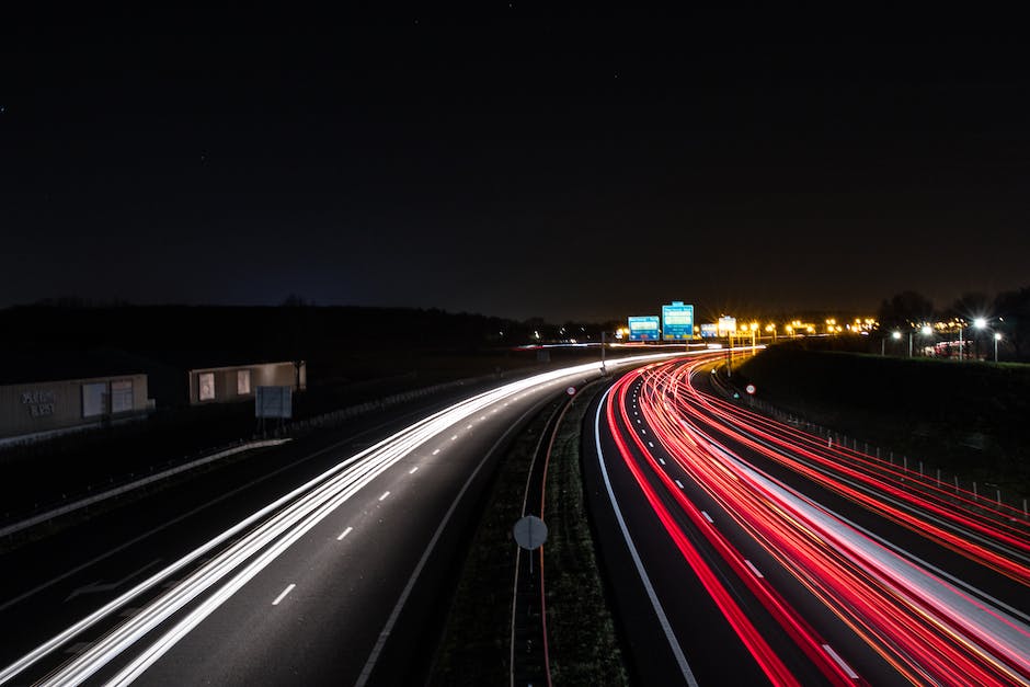  Wie lange darf man ein Auto mit abgelaufenen Reifen fahren?