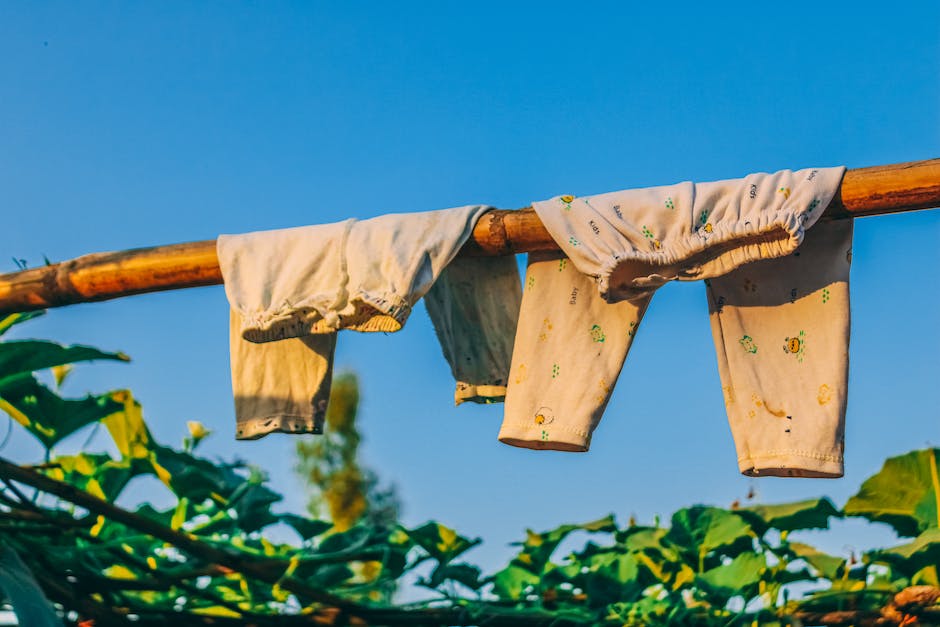  Wäsche länger als 24 Stunden im Trockenraum hängen lassen
